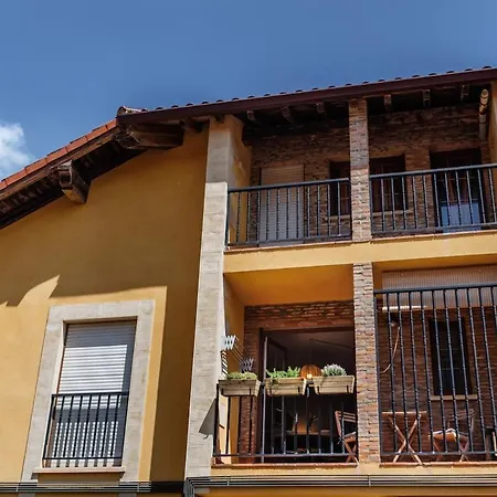 Comillas - Casa Miranda - Urb Lagos Azules Apartment Casasola
