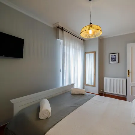 Daire Comillas - Casa Miranda A 1000m Casasola